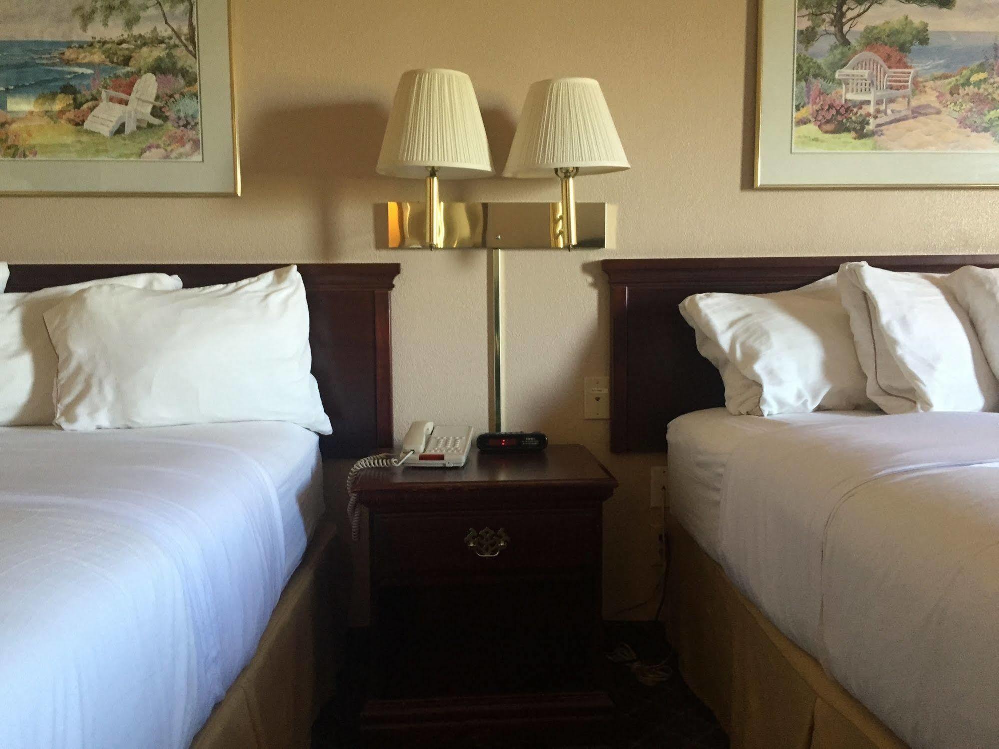 Briarwood Inn - Sparta Ngoại thất bức ảnh