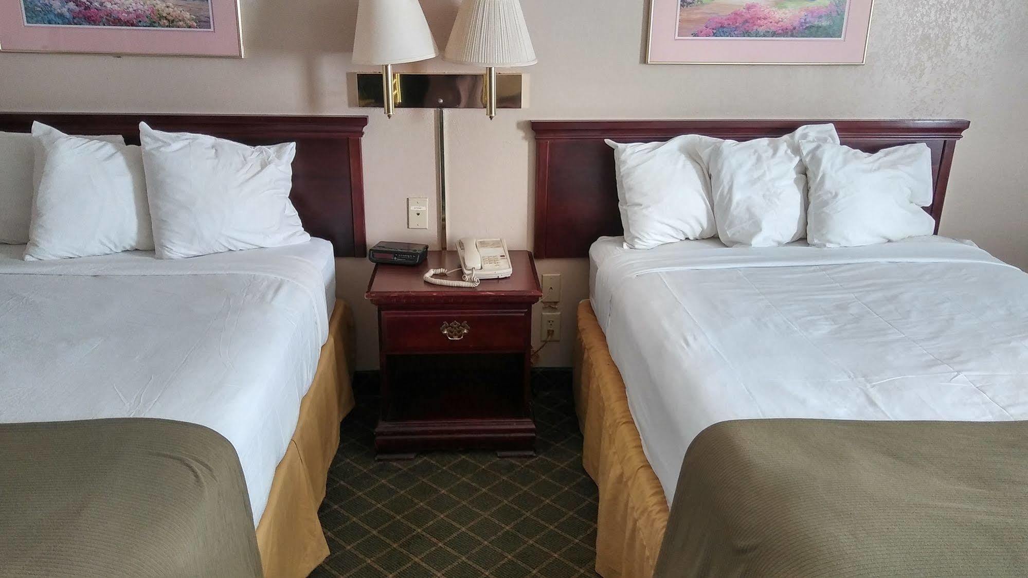 Briarwood Inn - Sparta Ngoại thất bức ảnh